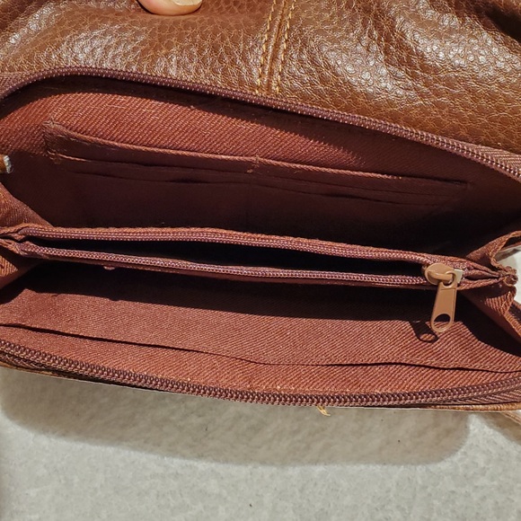 Crossbody Brown Textured Leather Purse - Picture 3 of 6